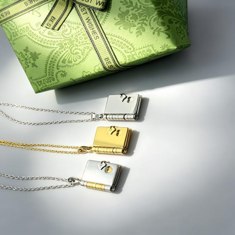Envelope Necklace Custom Text  - đánh giá và giá Custom Photo Book